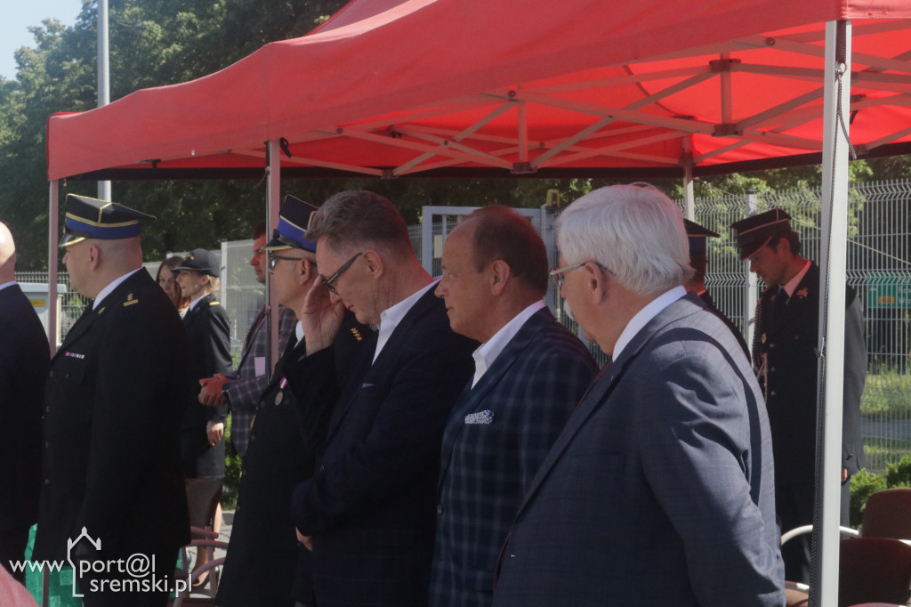 Nowe wozy strażackie