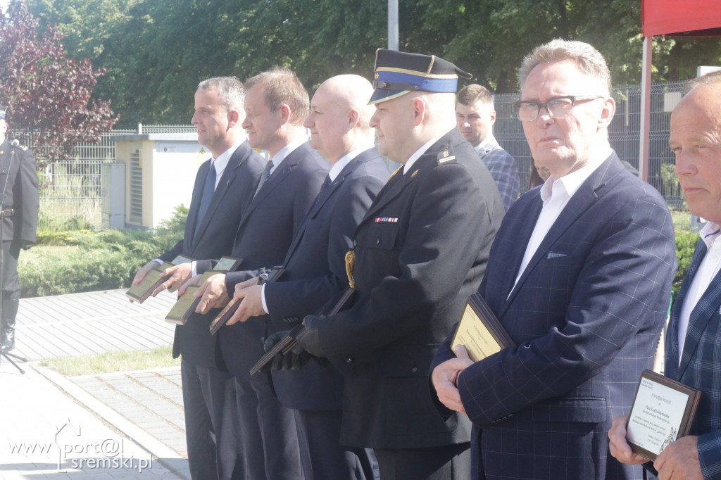 Nowe wozy strażackie