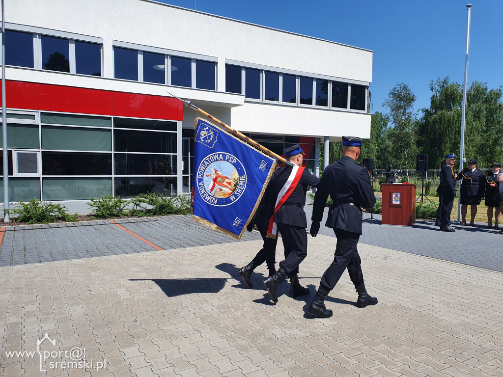 Nowe wozy strażackie
