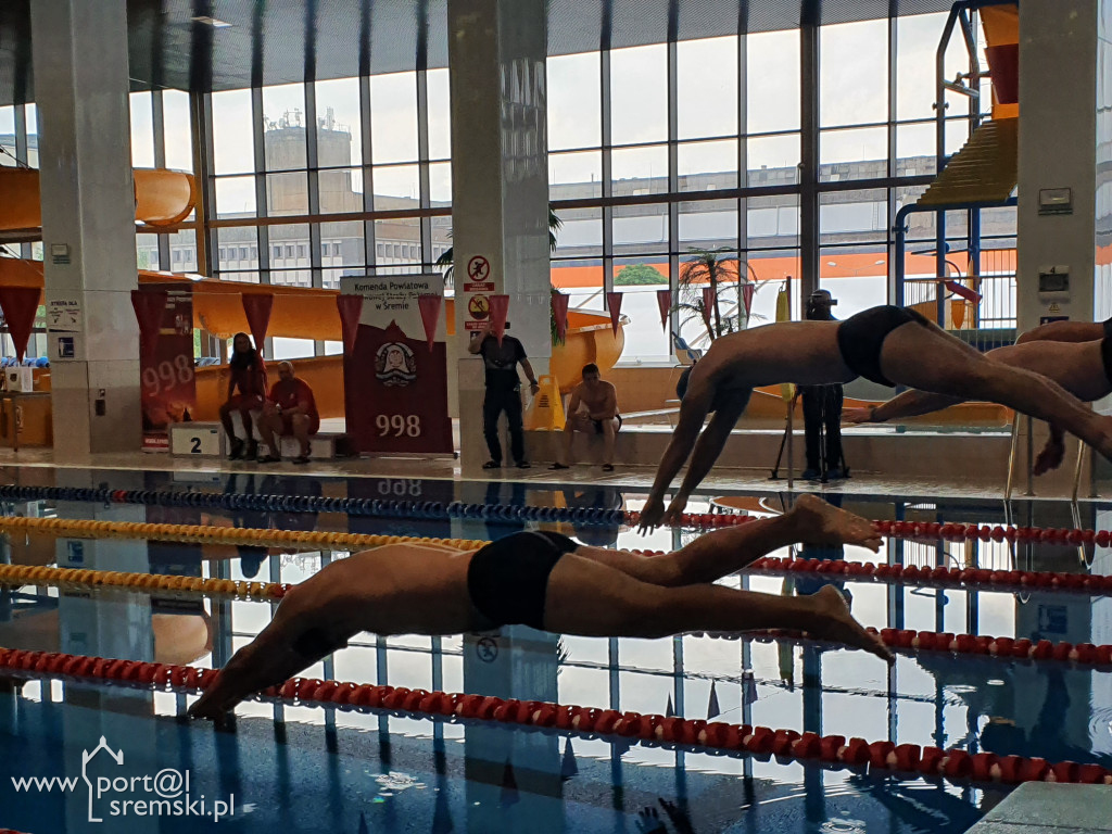 W Śremskim Sporcie odbyły się Mistrzostwa Wielkopolski PSP w Pływaniu