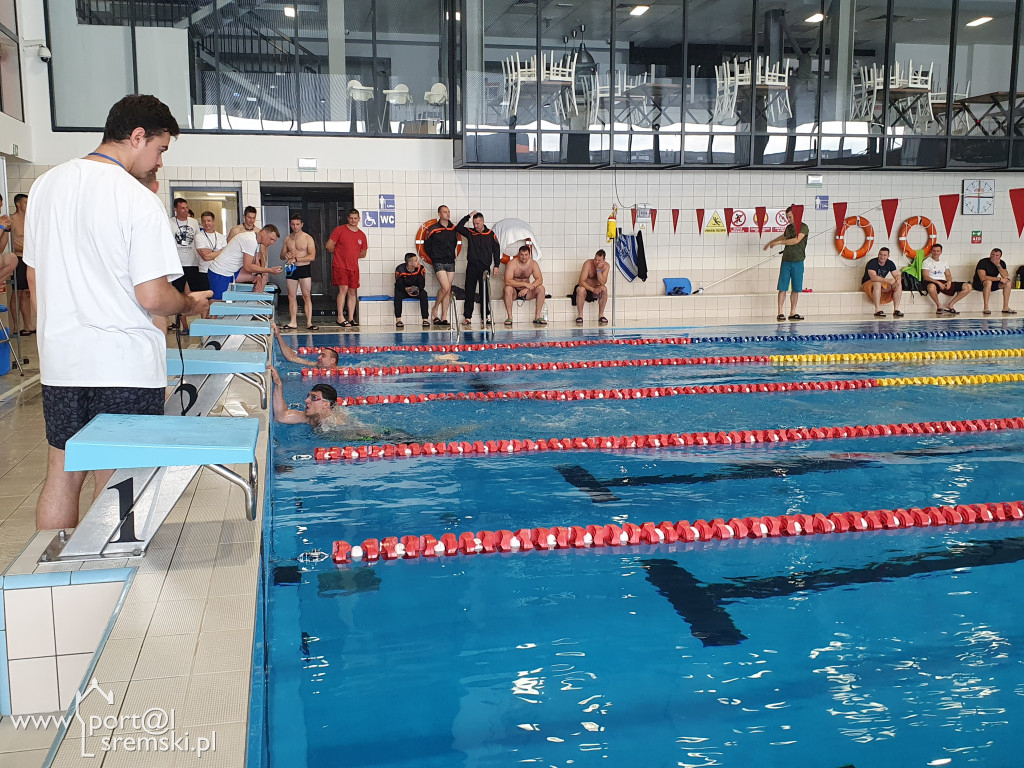W Śremskim Sporcie odbyły się Mistrzostwa Wielkopolski PSP w Pływaniu
