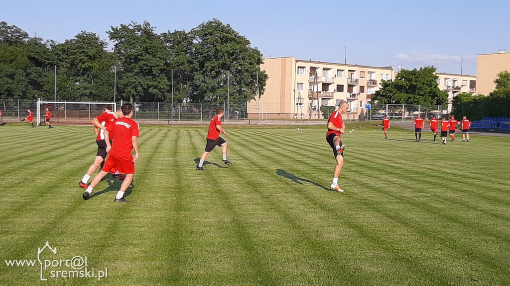 Pogoń Książ rozpoczęła przygotowania