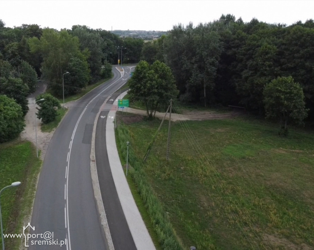 Ścieżki pieszo-rowerowe do Zbrudzewa i w kierunku Mechlina ukończone! Jak efekty?