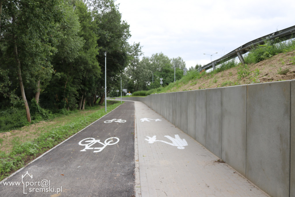 Ścieżki pieszo-rowerowe do Zbrudzewa i w kierunku Mechlina ukończone! Jak efekty?