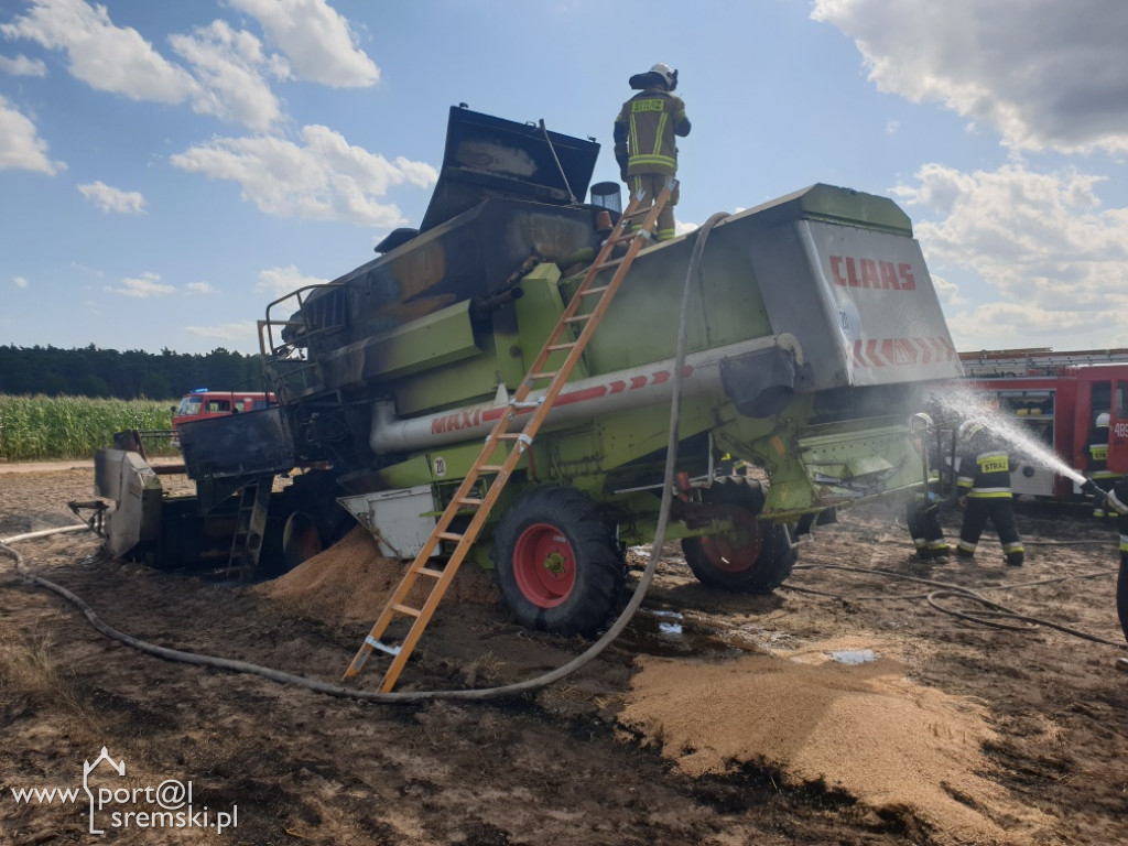 Płonęły zboża, maszyny rolnicze