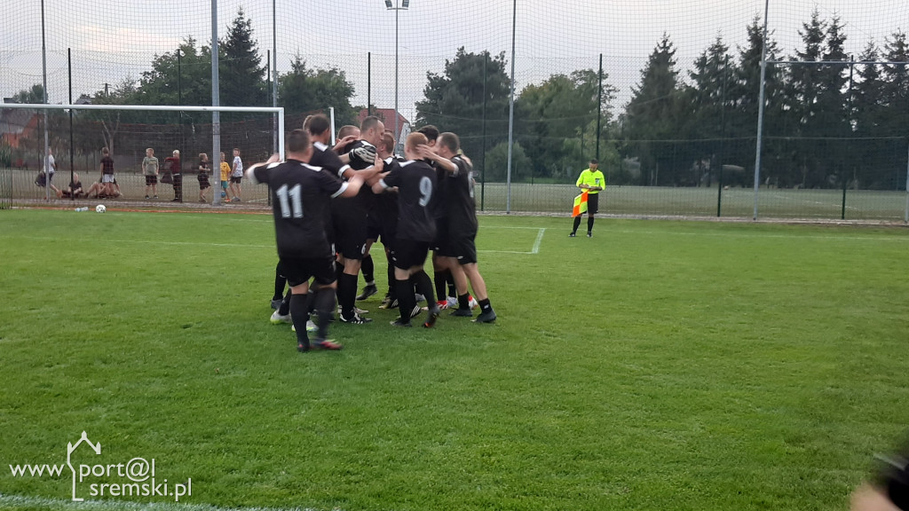 Pogoń Książ Wlkp. -  KS Polonia Poznań