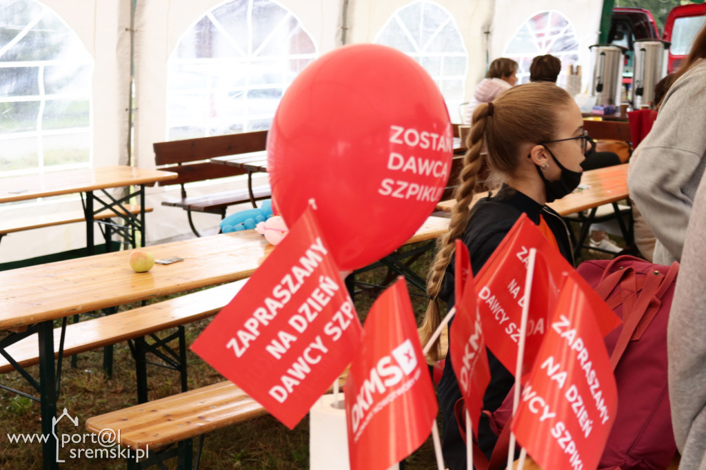 Festyn Rodzinny w Zbrudzewie. Pomimo nieprzychylnej pogody goście bawili się znakomicie