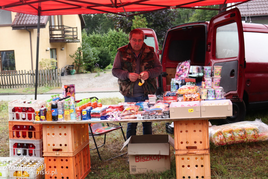 Festyn Rodzinny w Zbrudzewie. Pomimo nieprzychylnej pogody goście bawili się znakomicie