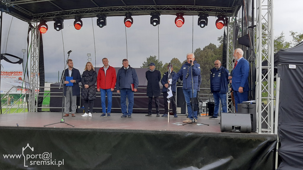 Motorowodniacy ścigali się w Rogoźnie