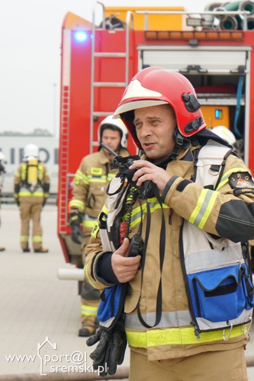 Ćwiczenia Straży Pożarnej na terenie firmy Leopol