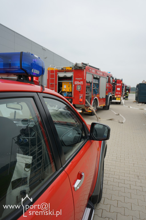 Ćwiczenia Straży Pożarnej na terenie firmy Leopol