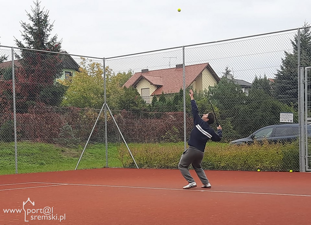 Tenisowe rozgrywki o  puchar Burmistrza