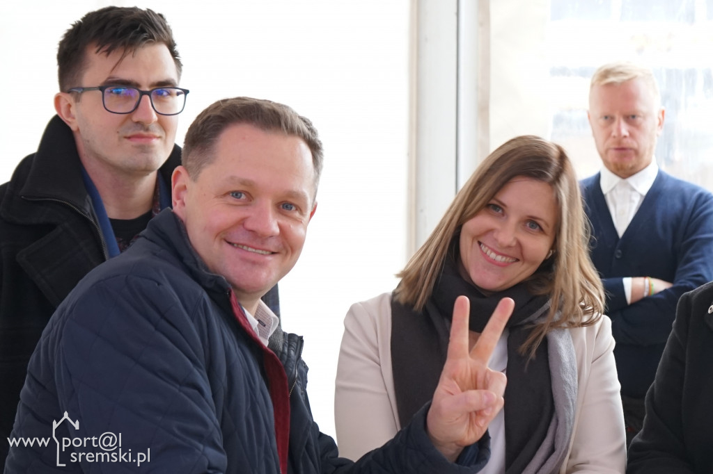 Poświęcenie i wmurowanie kamienia węgielnego - Capchem Śrem