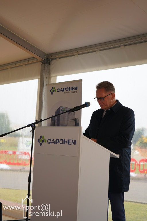 Poświęcenie i wmurowanie kamienia węgielnego - Capchem Śrem
