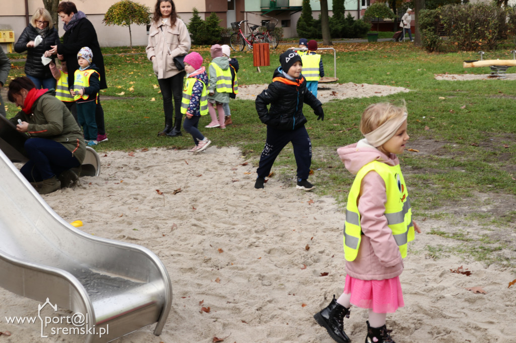 Przedszkolaki dokonały otwarcia nowego placu zabaw w Śremie