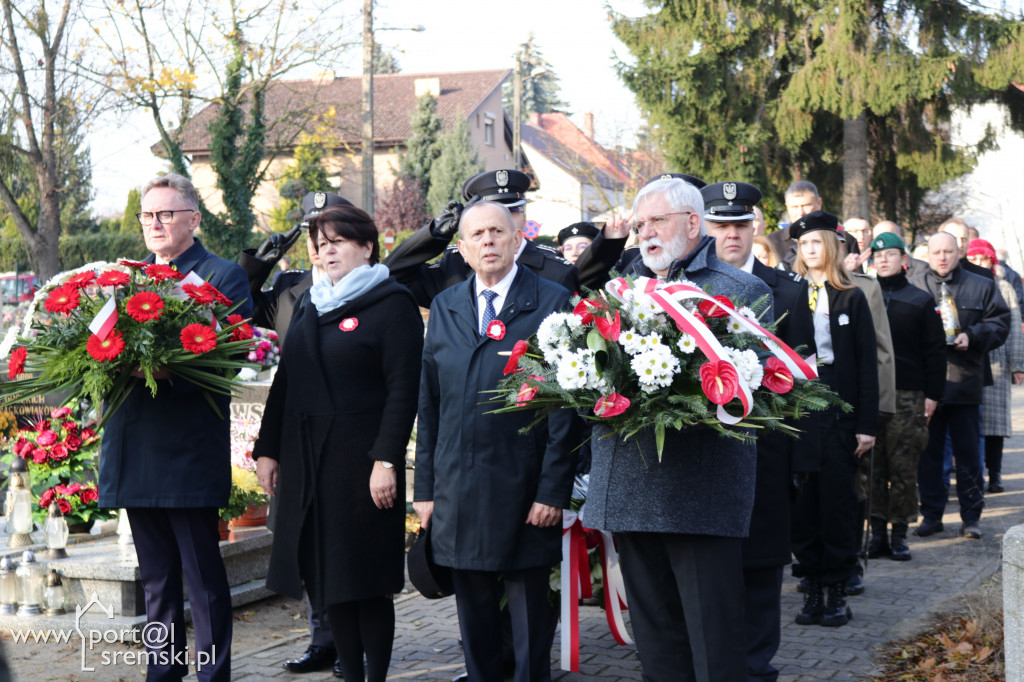 11 listopada śremianie złożyli kwiaty