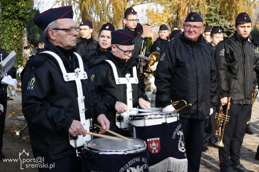 11 listopada śremianie złożyli kwiaty