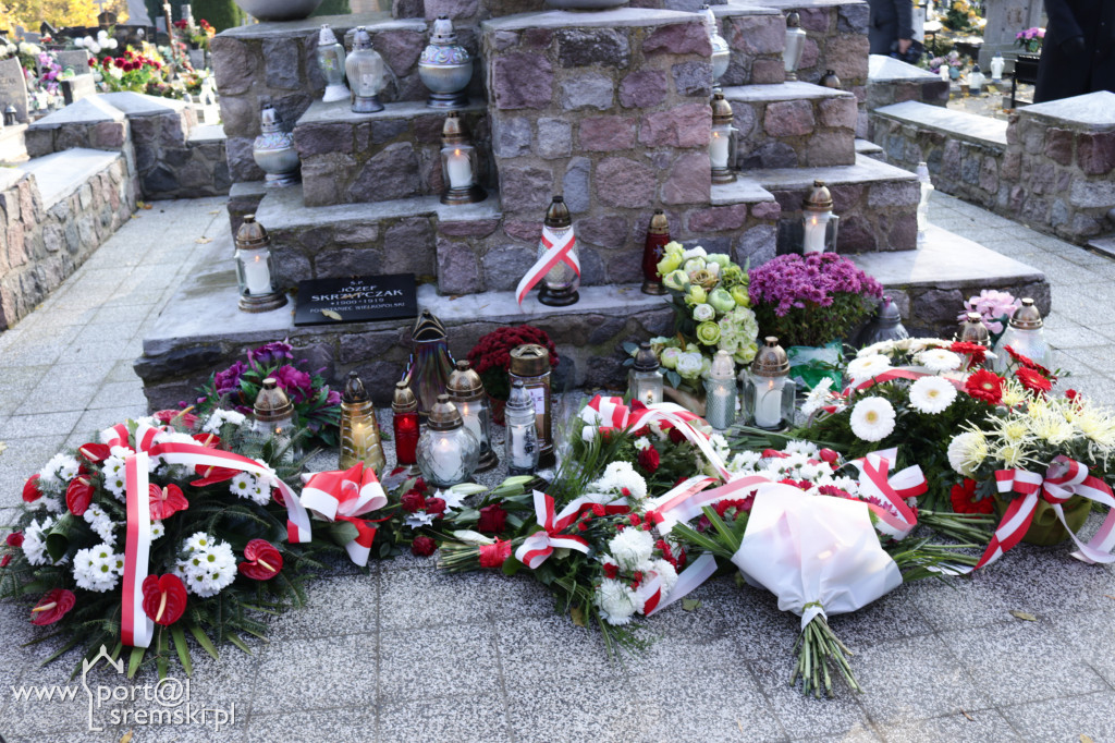 11 listopada śremianie złożyli kwiaty