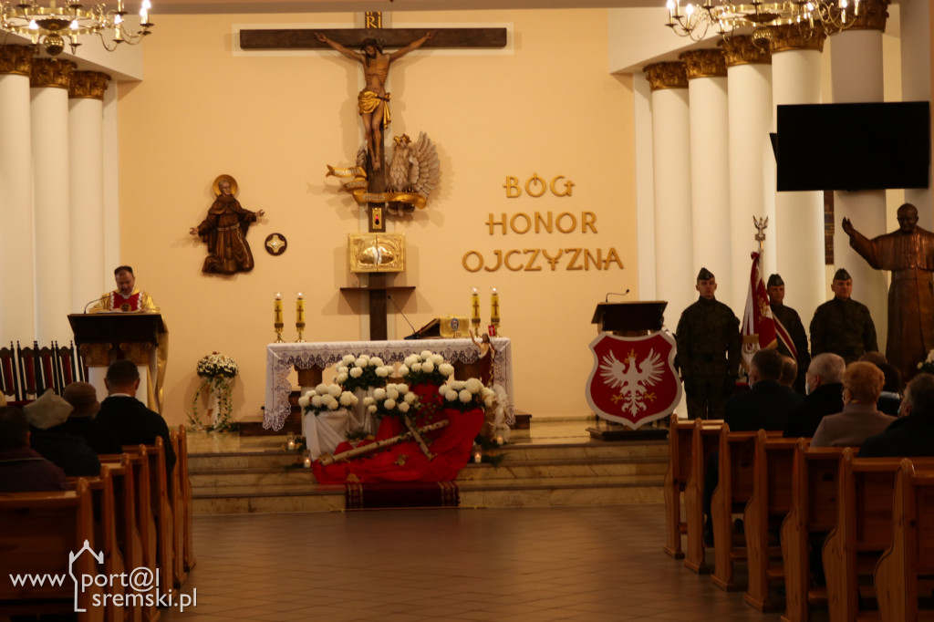 11 listopada śremianie złożyli kwiaty