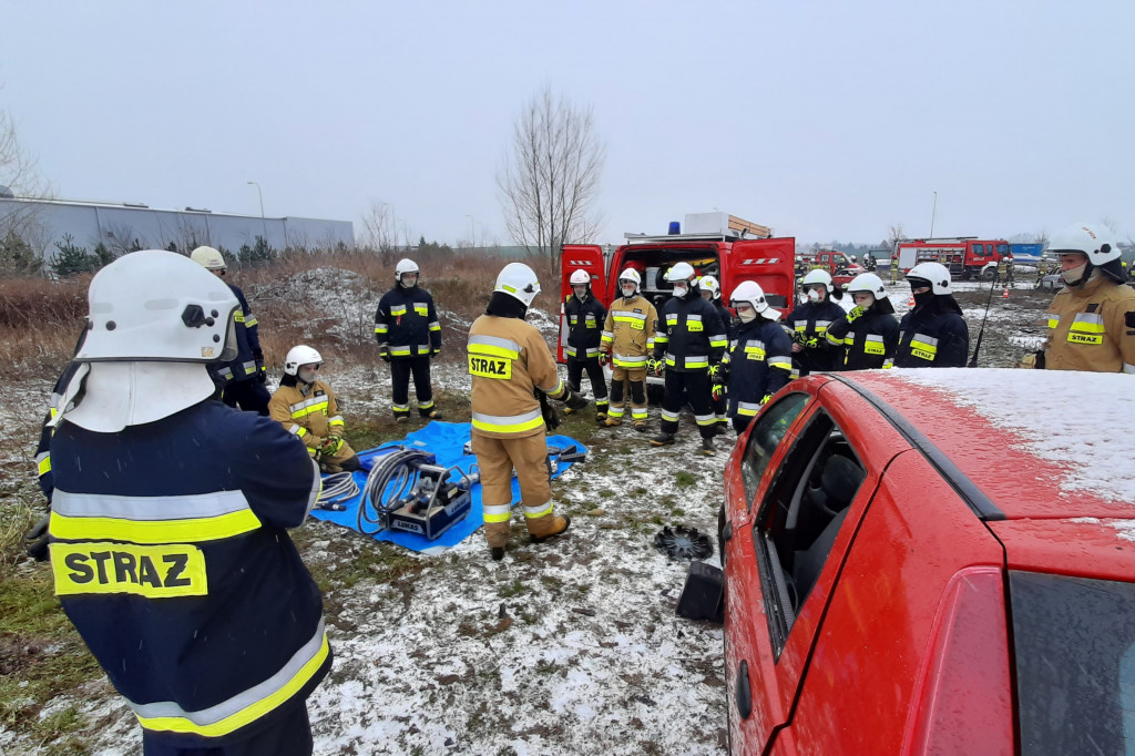 Ćwiczenia strażaków