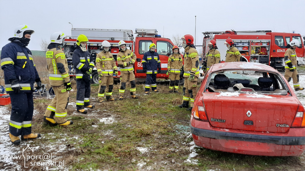Ćwiczenia strażaków