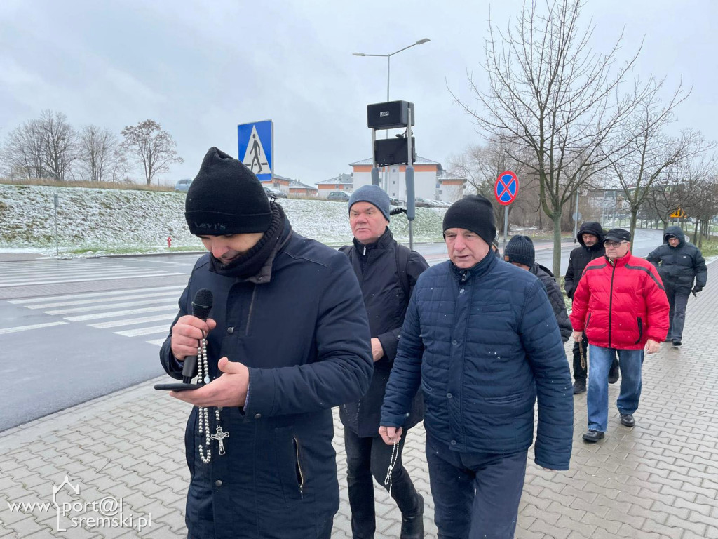 Niestraszny im śnieg i mróz – oddali hołd Obozowi Wielkiej Polski
