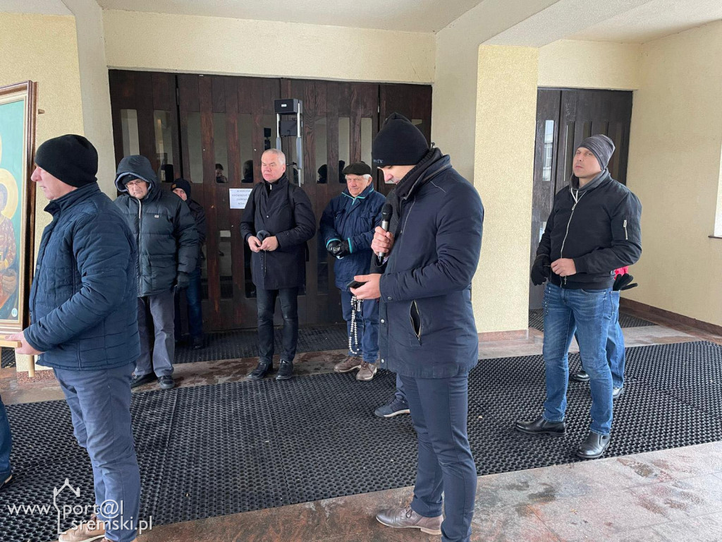Niestraszny im śnieg i mróz – oddali hołd Obozowi Wielkiej Polski