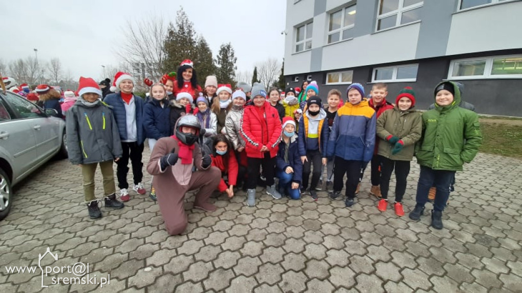Motomikołaje z ZSP odwiedzili uczniów