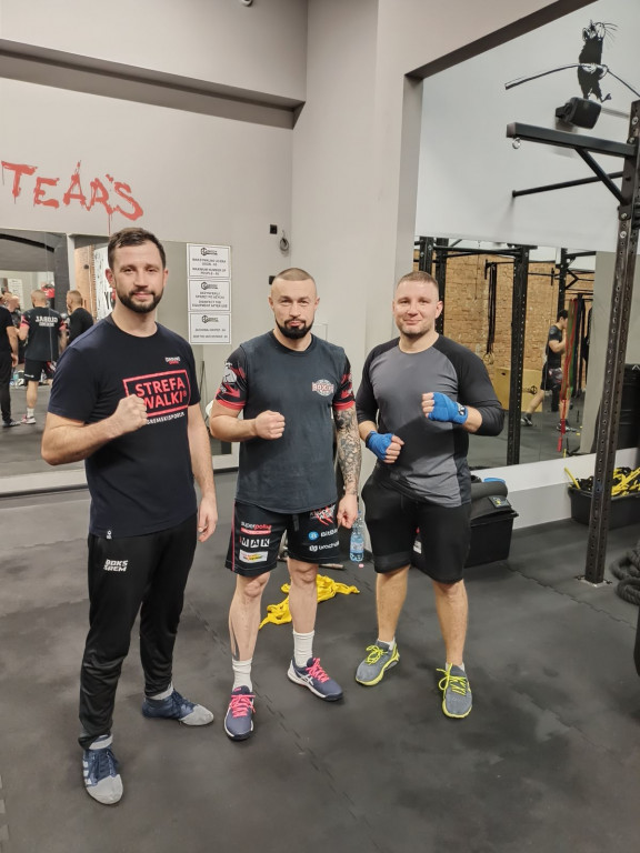 Śremski Klub Bokserski szkoli się i ostro trenuje