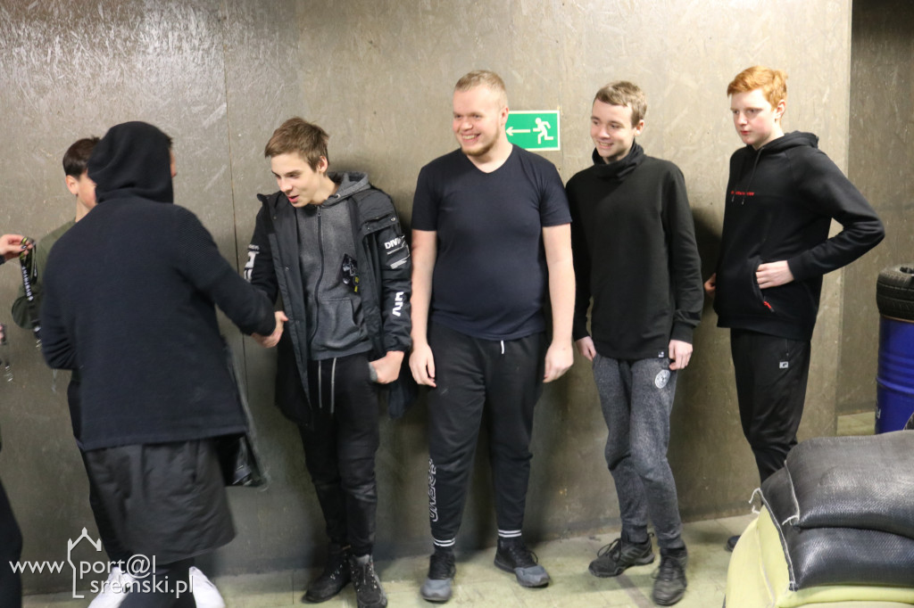 DYSTRYKT - 6 STYCZNIA