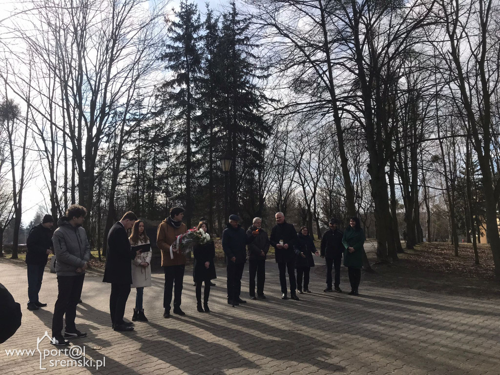 Patriotyczna uroczystość przy pomniku Witolda Pileckiego