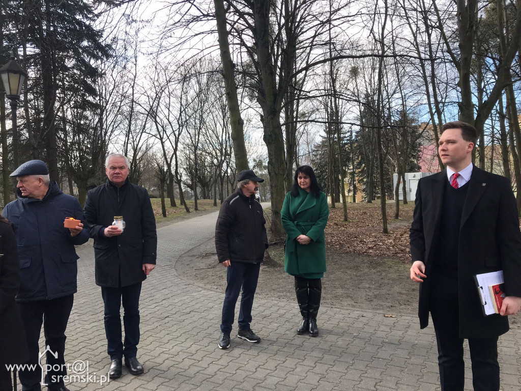 Patriotyczna uroczystość przy pomniku Witolda Pileckiego