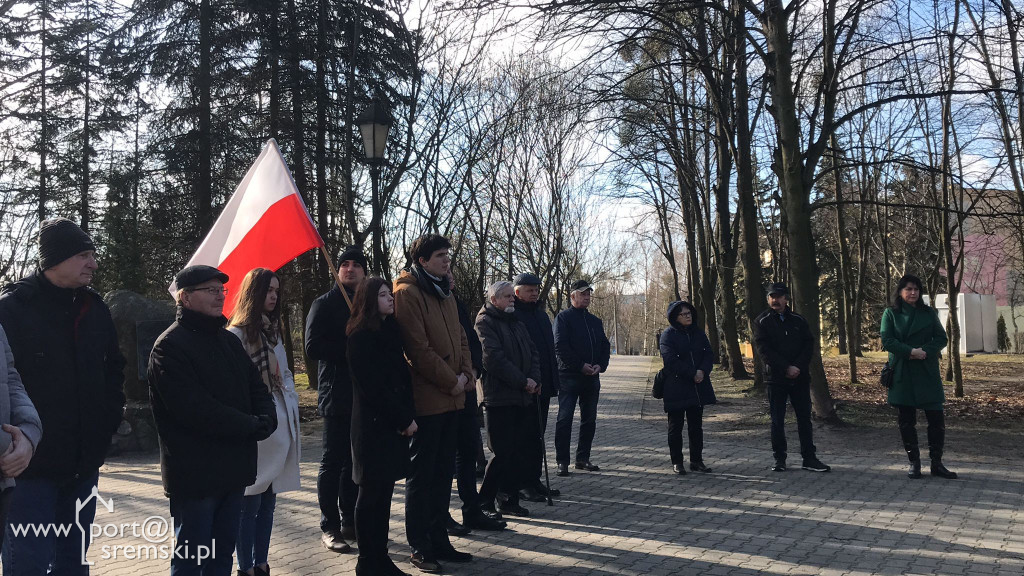 Patriotyczna uroczystość przy pomniku Witolda Pileckiego