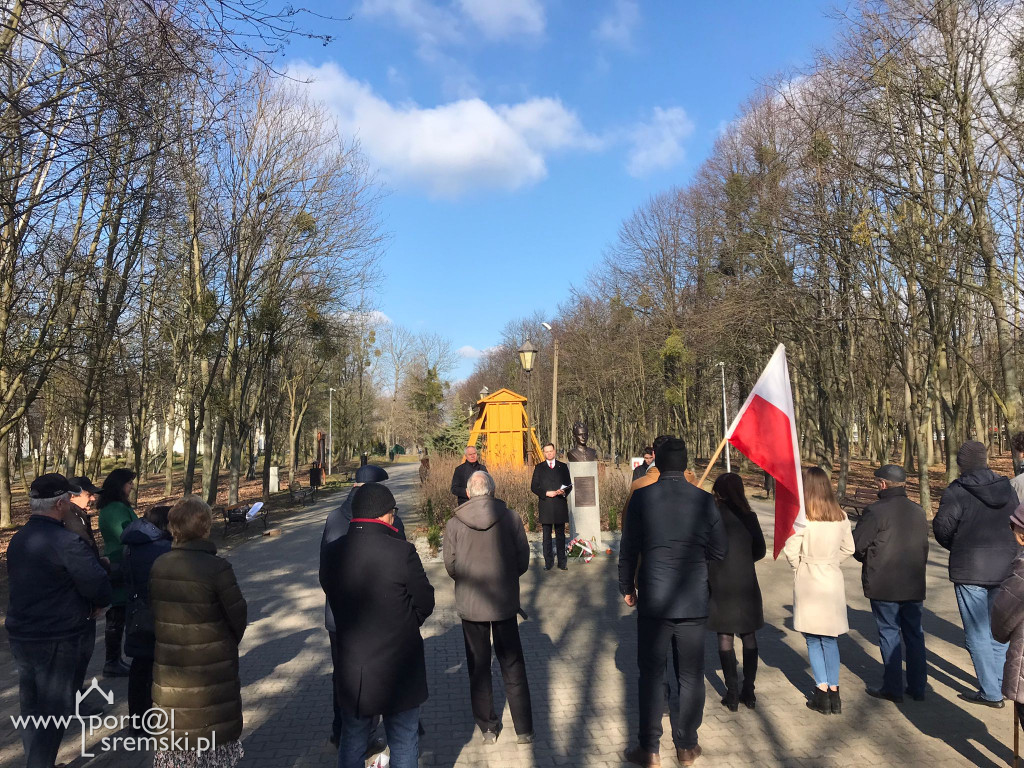 Patriotyczna uroczystość przy pomniku Witolda Pileckiego