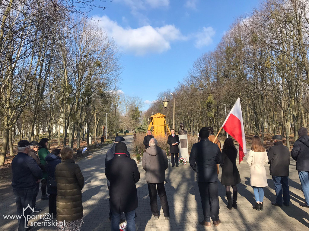 Patriotyczna uroczystość przy pomniku Witolda Pileckiego