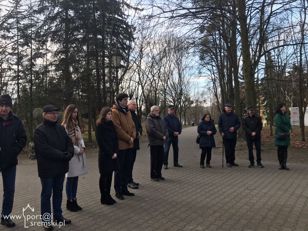 Patriotyczna uroczystość przy pomniku Witolda Pileckiego