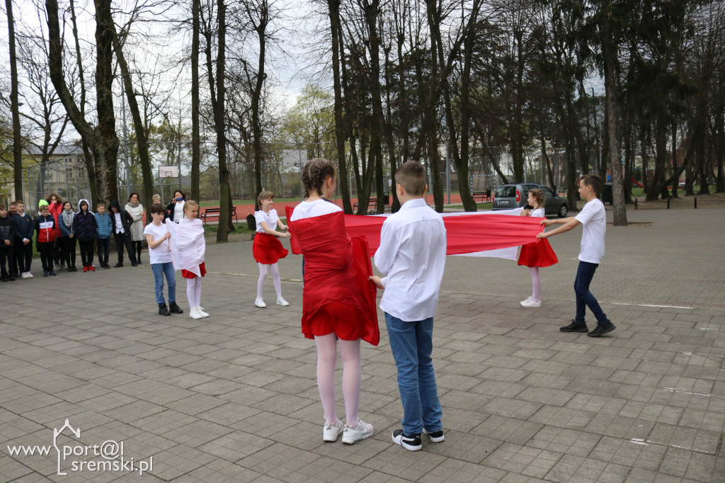 Odsłonięcie tablicy braci Skrzydlewskich