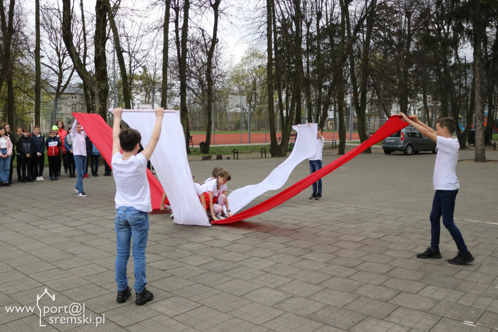 Odsłonięcie tablicy braci Skrzydlewskich