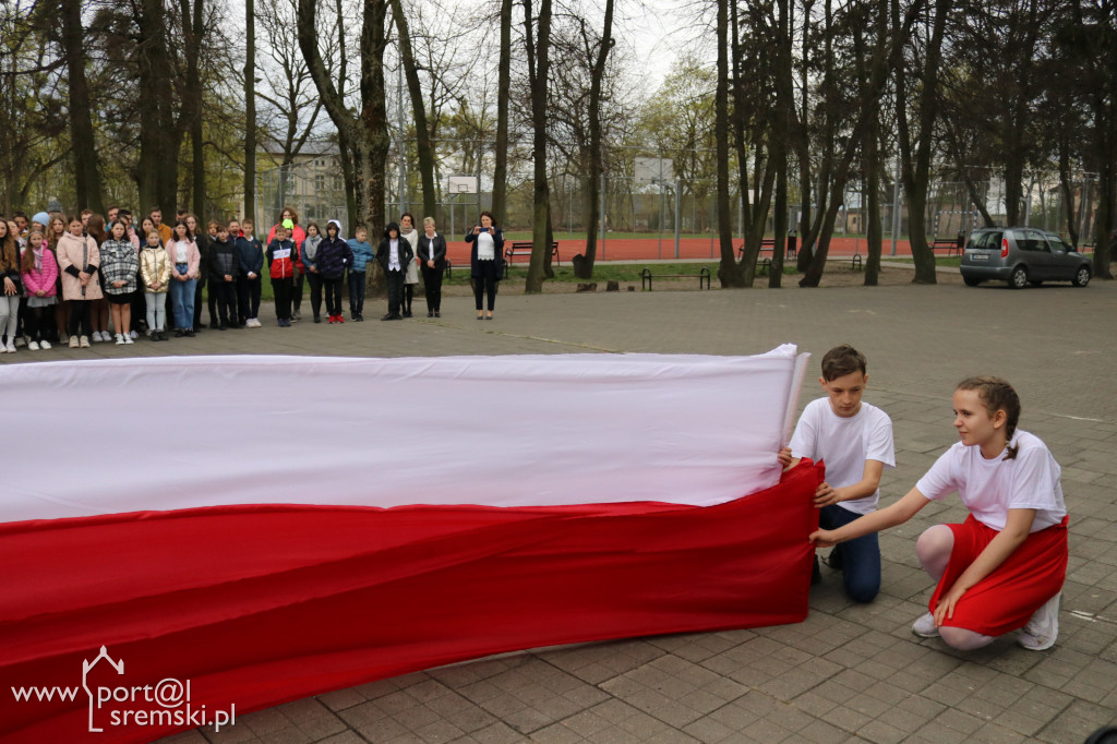 Odsłonięcie tablicy braci Skrzydlewskich