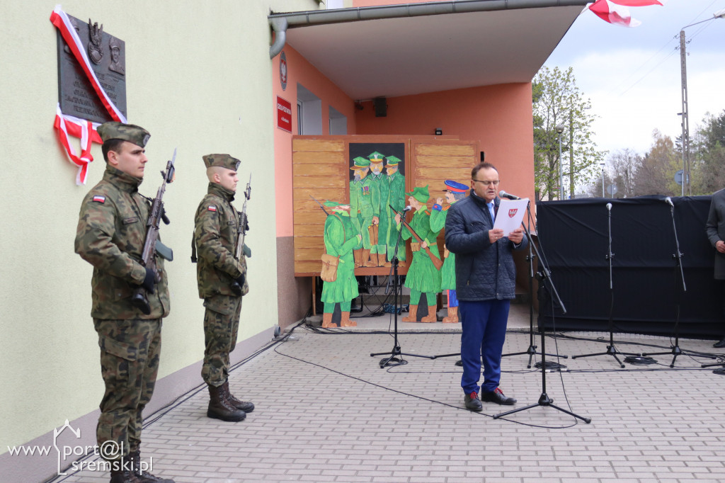 Odsłonięcie tablicy braci Skrzydlewskich