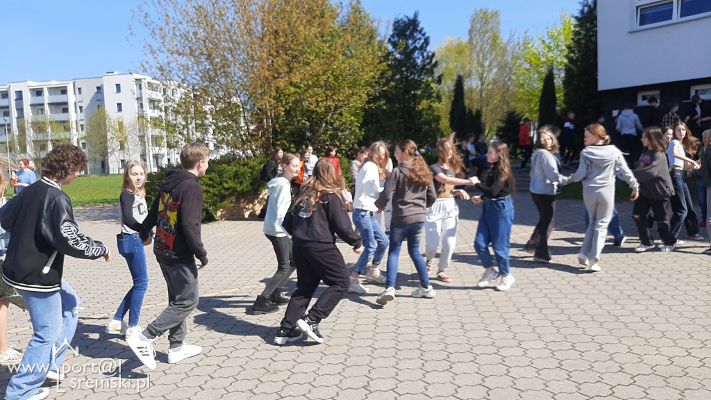 Dzień tańca w SP 6