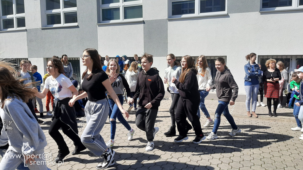 Dzień tańca w SP 6