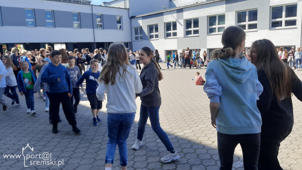 Dzień tańca w SP 6