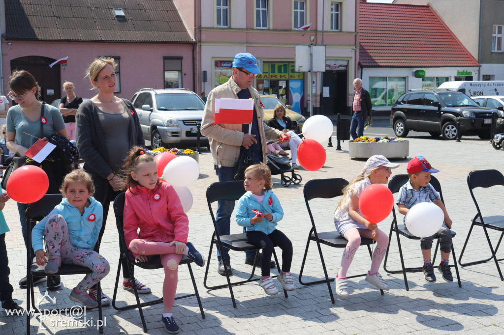 Dzień Flagi w Książu Wlkp.