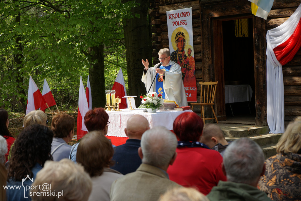 Uroczystości  w rąbińskim lesie