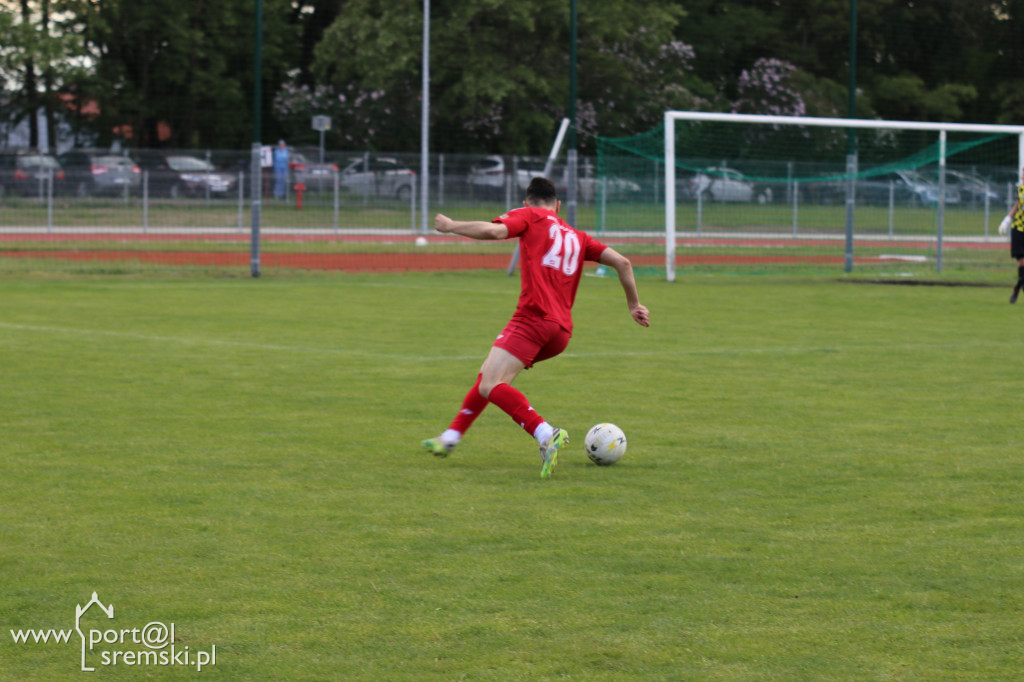 Warta Śrem - Zefka Kobyla Góra