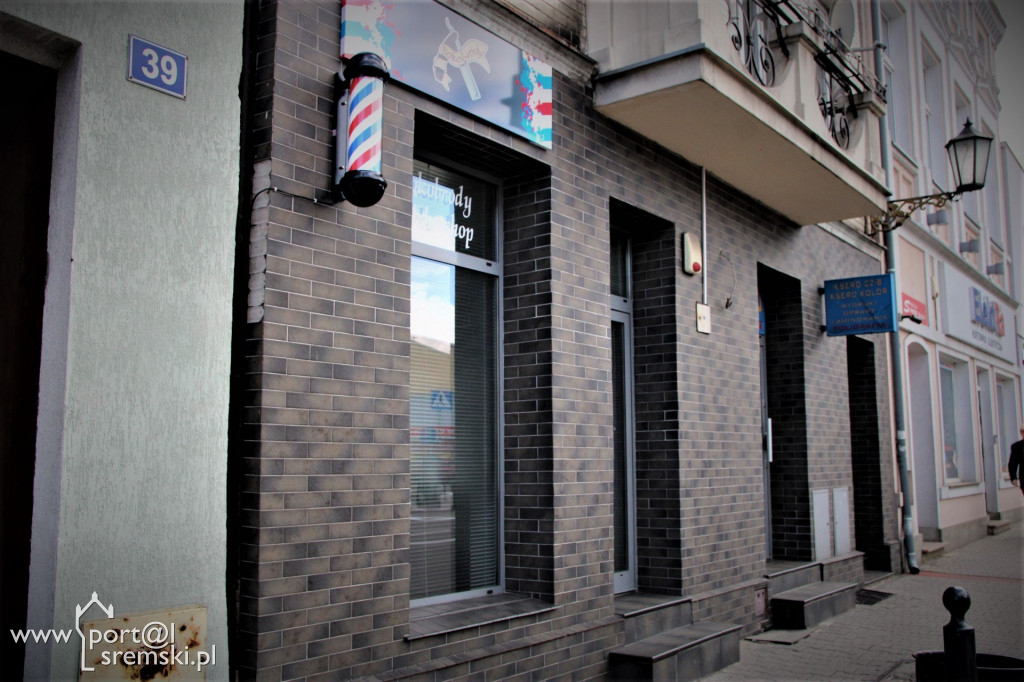 Pierwszy profesjonalny barbershop w Śremie. Miejsce w oldschoolowym stylu...