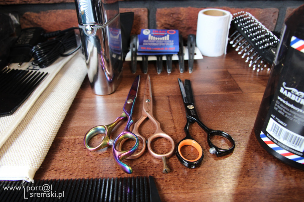 Pierwszy profesjonalny barbershop w Śremie. Miejsce w oldschoolowym stylu...
