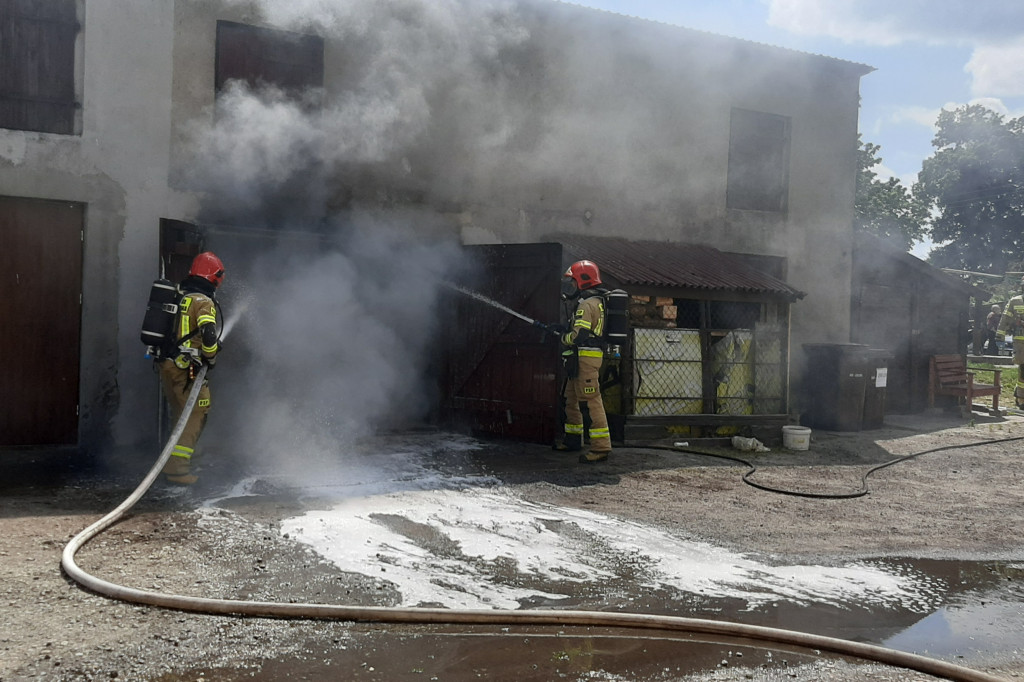 Pożar budynku gospodarczego w Psarskiem