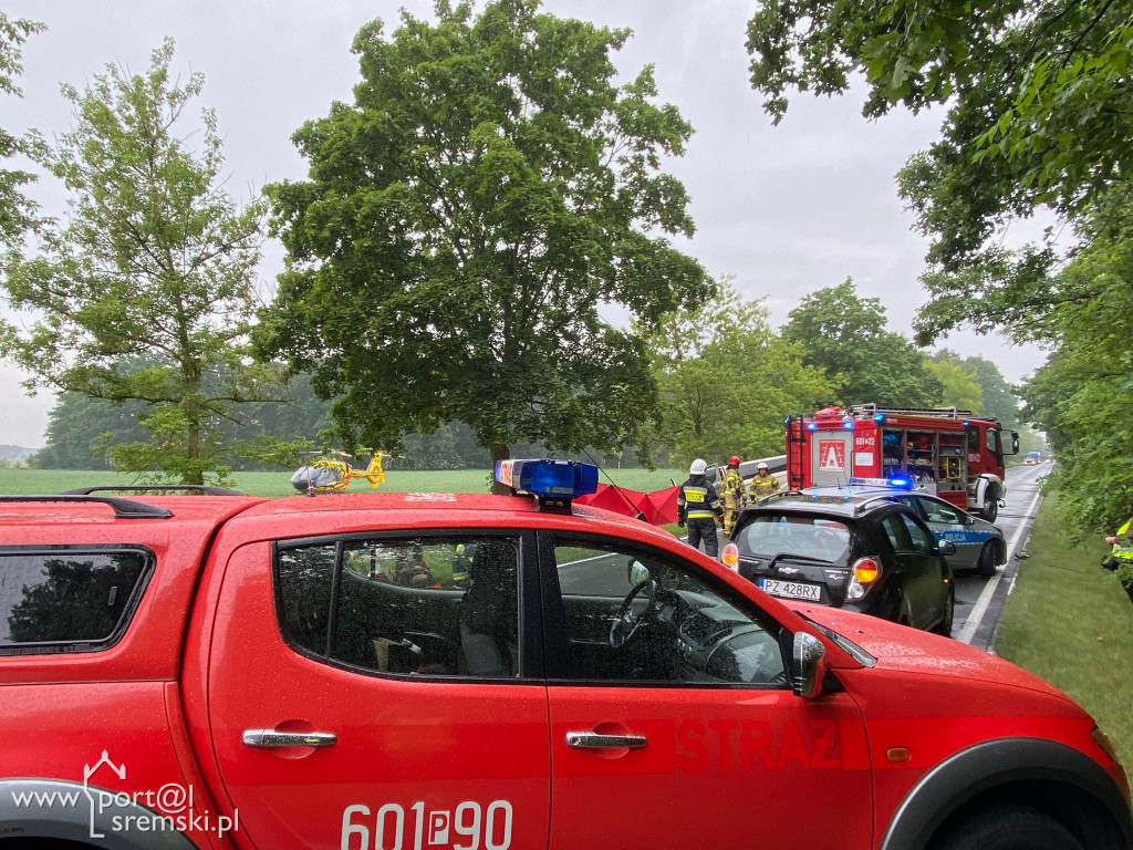 Wypadek na DW 434  Śrem - Kórnik